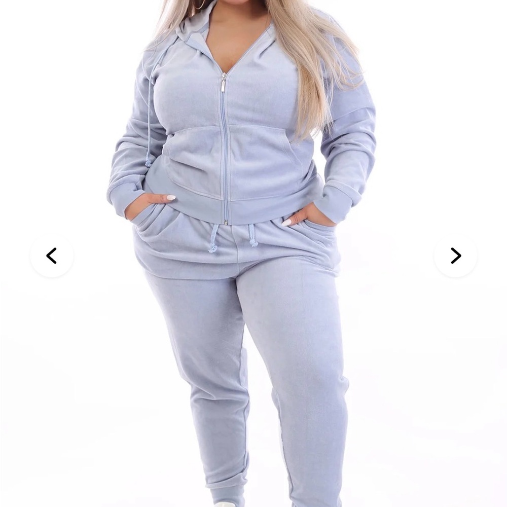 Fashion Nova Light Gray Jogger Set